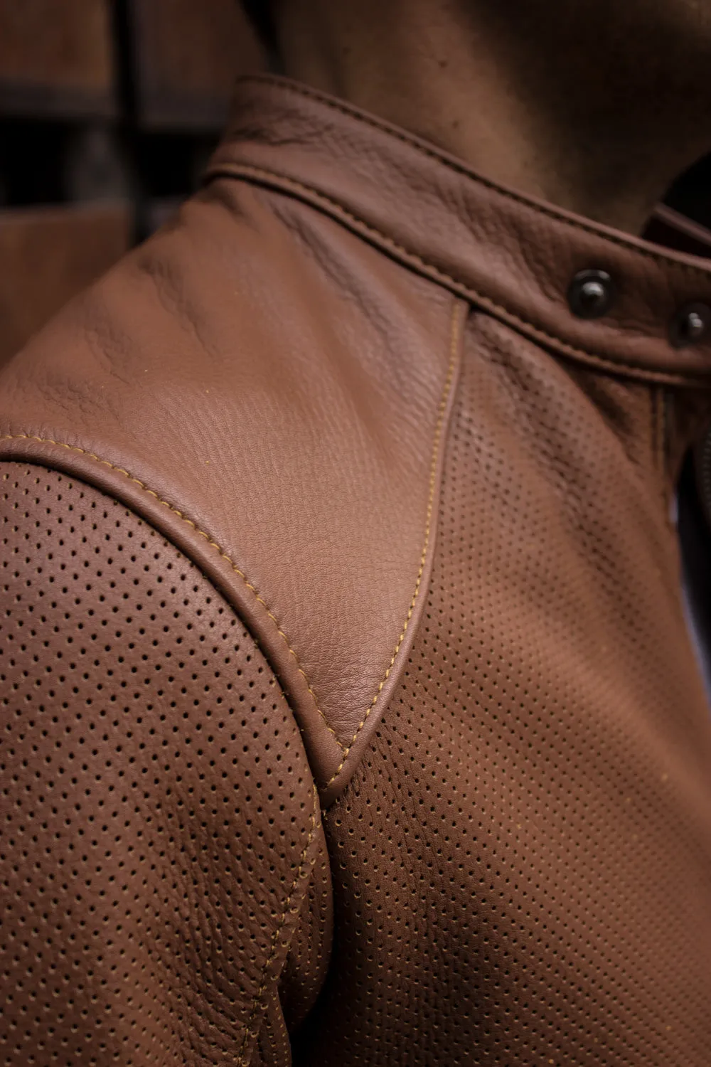 BALLY Leather Jacket - Perforated - Light Brown -