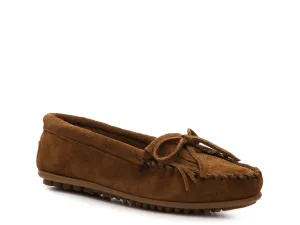 Minnetonka Kilty moccasins, brown