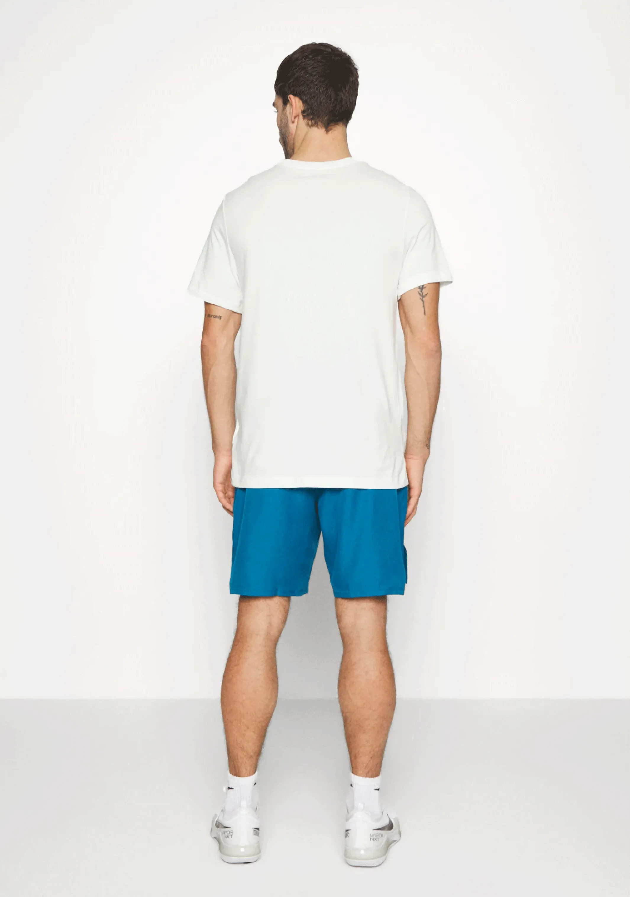 Nike Mens Dri Fit Oz Tennis Tee <BR> DZ2635 133