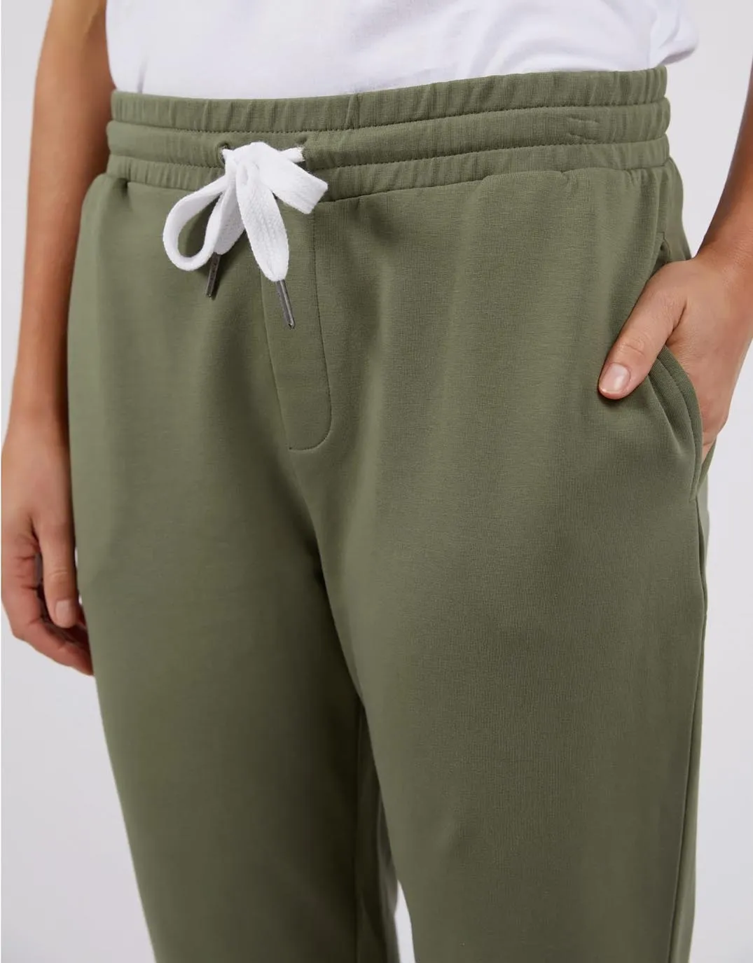 The Lobby Pant - Khaki