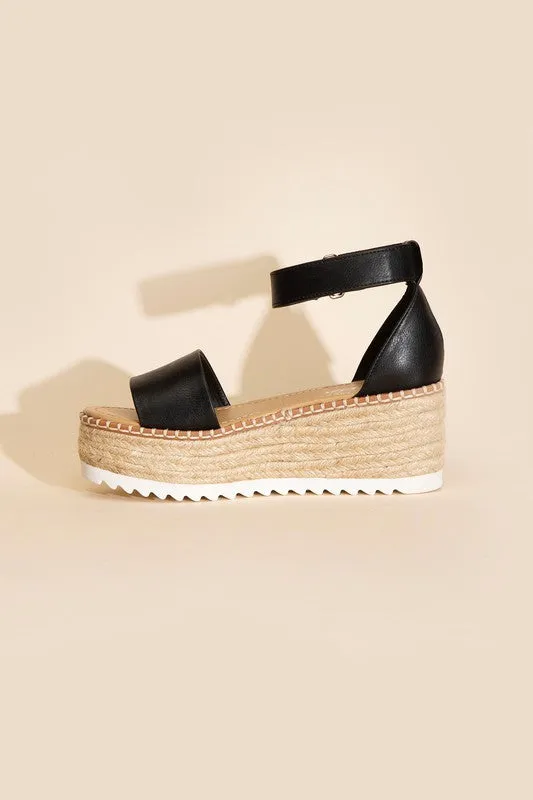 TUCKIN Platform Sandals